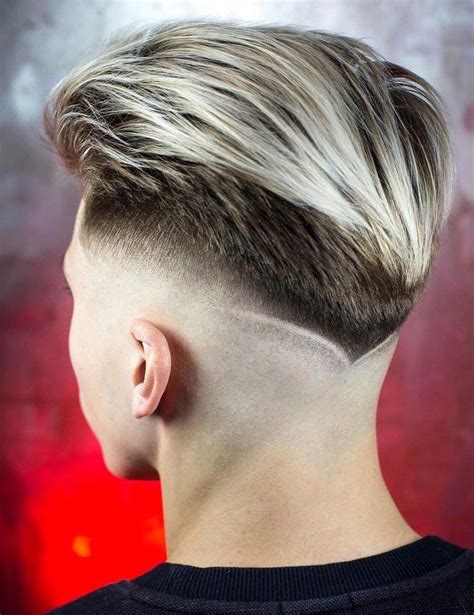 15 Tapered Neckline Haircuts For The New Year