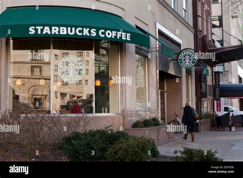 23 Storefront Windows Green Starbucks Awning Photos