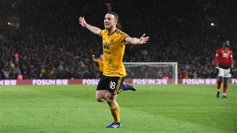 United were second best for long periods and it required a spectacular double save by de gea from romain saiss to prevent wolves from taking the lead before greenwood's finish. Wolves 2-1 Man United | Match gallery | Wolverhampton Wanderers FC