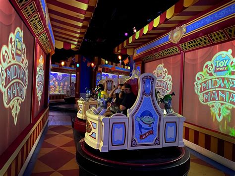 Photos Video Toy Story Midway Mania Reopens With Plexiglass