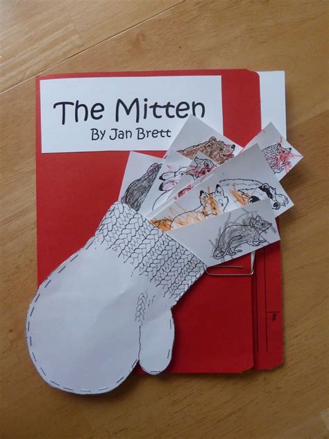 The Mitten Lapbook A Mommy Montage Preschool Literacy Winter