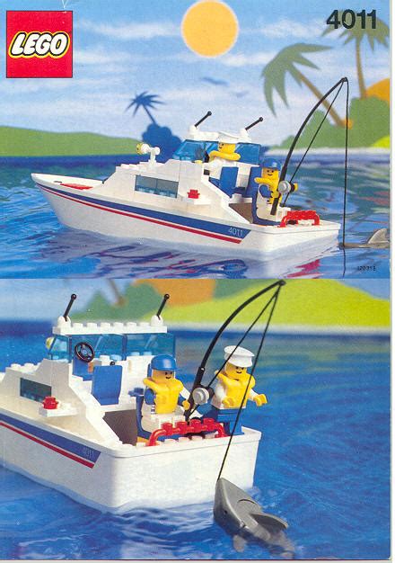 Deconstructing Lego 4642 Fishing Boat