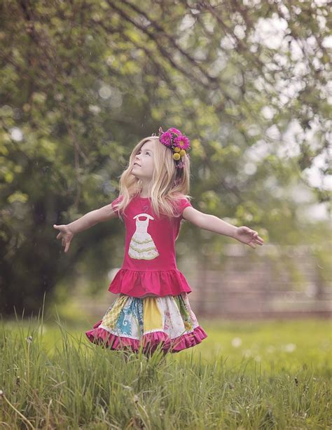 Persnickety Paige Skirt Multicolor Daffodils And Dandelions Fun