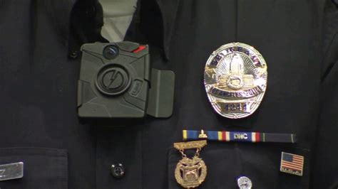 Lapd Outfits Mission Division Officers With Body Cameras Abc7 Los Angeles