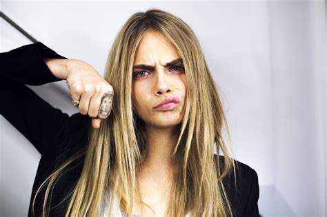 Cara Delevingne Wallpapers Images Photos Pictures Backgrounds