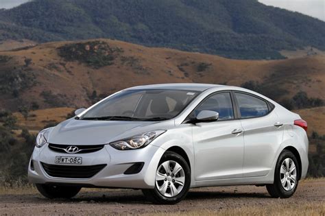 Check spelling or type a new query. Hyundai Elantra, Range Rover Evoque named 2011 North ...