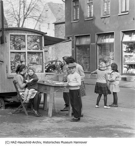 hannover linden 26 3 1960 zeitschriftenkiosk an der charlottenstraße in linden
