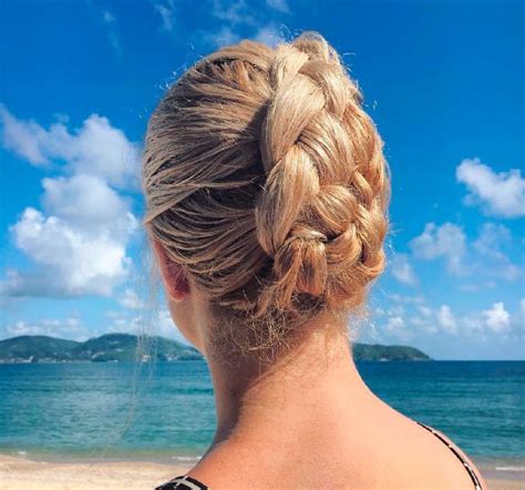 Beach Hairstyles To Try On Your Holiday Summer Hairstyles Beach Hair Braided Hairstyles