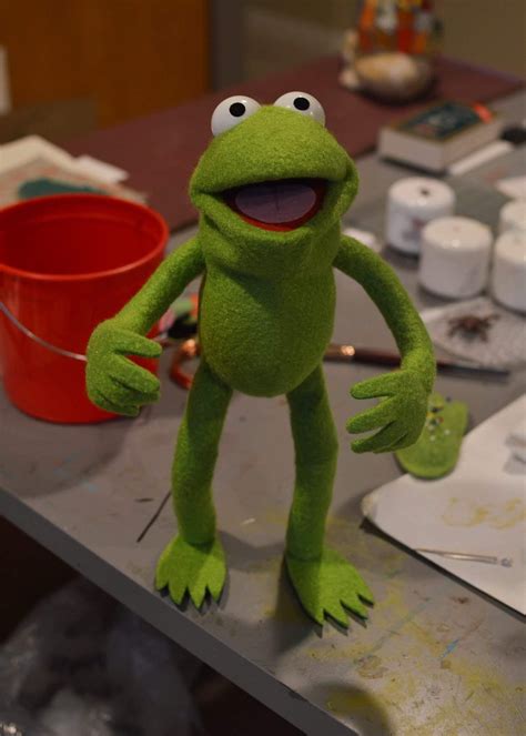 🐸🐦 Robin Kermits Nephew Photo Puppet Build Kermit The Frog Puppet