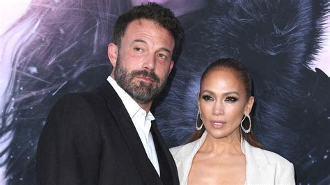 Jennifer Lopez And Ben Afflecks Latest Red Carpet Love Fest Was