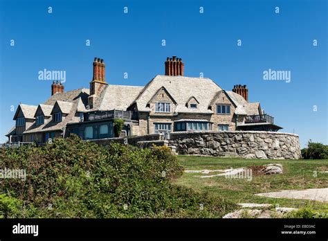 Cliff Walk Mansion Newport Ri Rhode Island Usa Stock Photo Alamy
