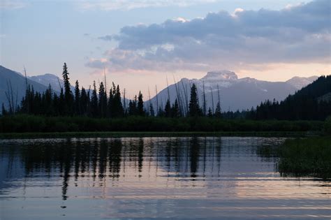 Best Places To View A Sunset In The Canadian Rockies Travel Beyonder