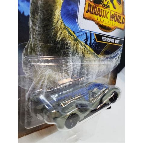 hot wheels jurassic world dominion velociraptor blue 1 64 scale car toy vehicle mail