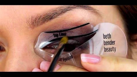 Easy Eyeliner Tutorial Using Eyeliner Stencils Eyeliner Tutorial