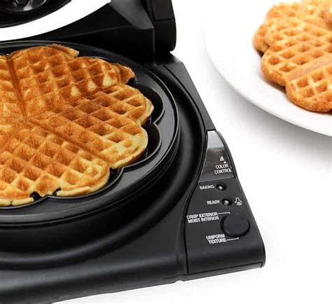 5 Best Thin Waffle Makers 2021 Reviews With Buyers Guide