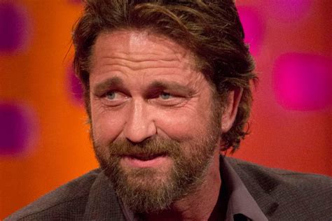 hilarious moment actor gerard butler yells for mummy as he shaves beard