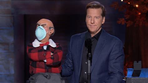 Watch Jeff Dunhams Completely Unrehearsed Last Minute Pandemic Holiday