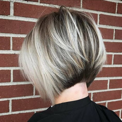Best Gray Bob Hairstyles With Delicate Layers