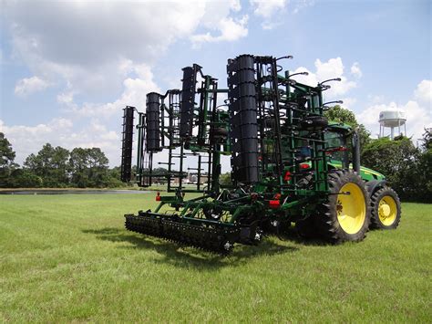 2100 Series Field Cultivator Kelley Manufacturing