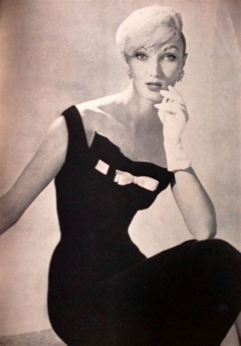 Evelyn Tripp Vogue 1955 Fashion Images Fashion Models Hats Vintage