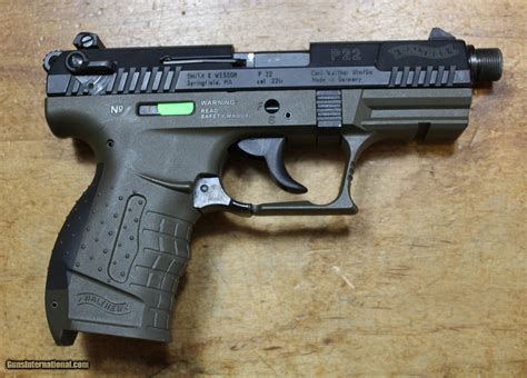 Walther P22 22lr With Threaded Barrel And 3 Magazines