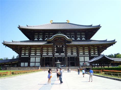 Todaiji Tapınağı, Nara (Japonya) - Özhan Öztürk Makaleleri