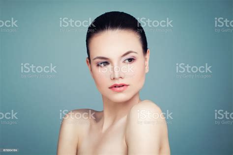 Beautiful Spa Girl With Natural Nude Makeup And Healthy Skin Spa Beauty
