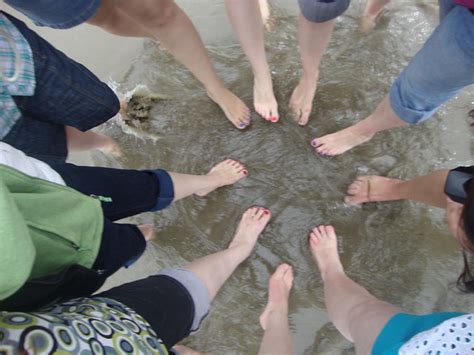 Feet In The Circle Flickr Photo Sharing