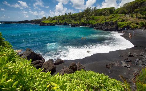 The Best Beaches In Maui For Sunbathing Snorkeling Turtle Watching