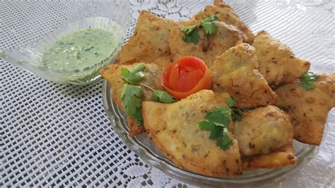 Aloo K Samosay Recipe Crispy Potatoes Samosas Recipe In Urdu Youtube
