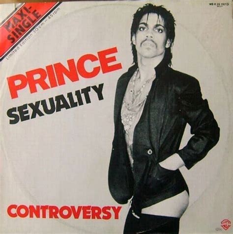 25 Rockstars Who Tried To Be Sexy For Their Album Covers But Failed