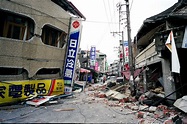 921地震24周年／攝影圖輯回顧－從他的鏡頭看見不能忘記的傷口 - 今周刊