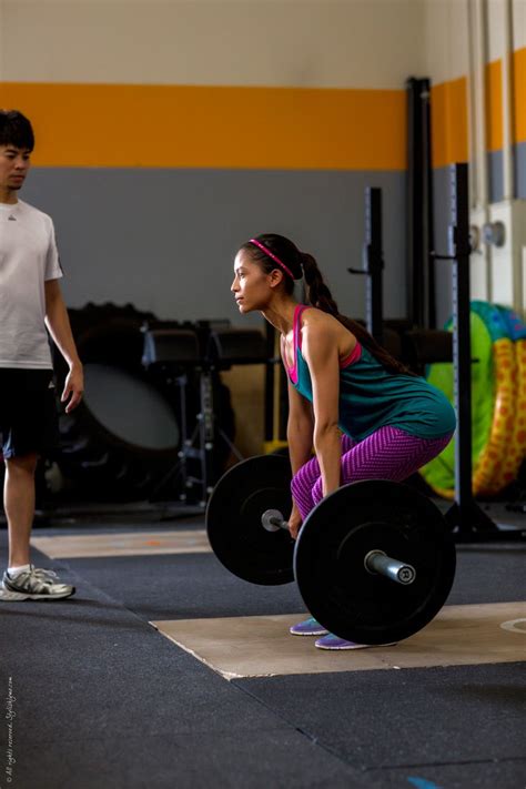 5 Things You Should Know Before Trying Crossfit For Stylish Women