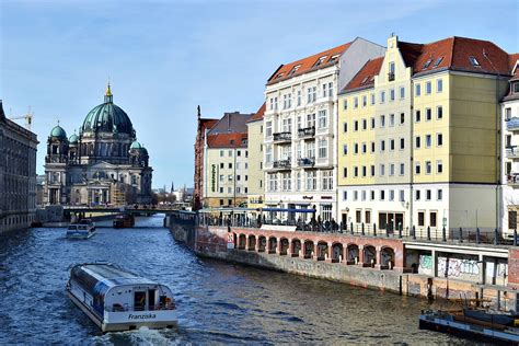 Solo Travel Tips Berlin Germany Solitary Wanderer