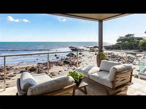 See Inside Kevin Durants Spectacular Malibu Home Listed For 13495