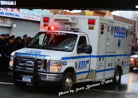 Nypd Emergency Service Ambulance 101 Scott Berliner Flickr