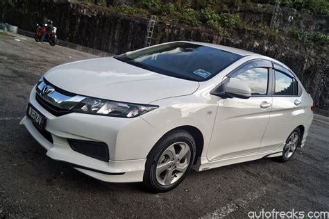 While for model with1.5l turbocharge engine priced from rm120,855. Market Recap 2014: Honda is No.1 in non-national passenger ...
