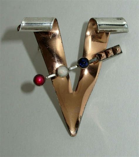 Pin On Designer Signed Attributed Wwii Ww2 Sweetheart Patriotic Jewelry