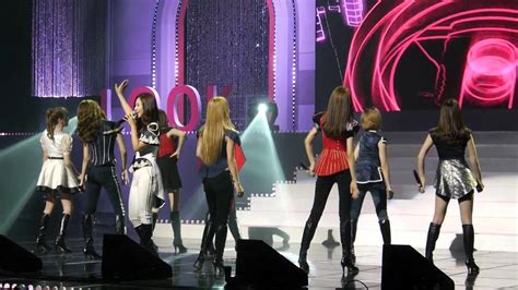 소녀시대 Snsd Mr Taxi Look Concert Fancam 120901 Youtube
