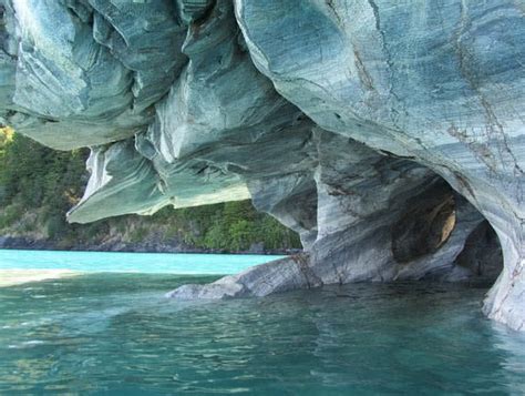 Top 9 Most Amazing Caves In The World The Mysterious World