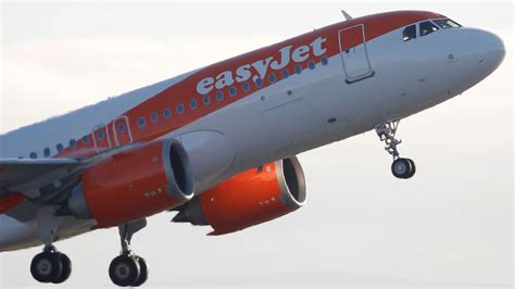 Easyjet Flight Was One Second From Crashing After Pilots Misjudged