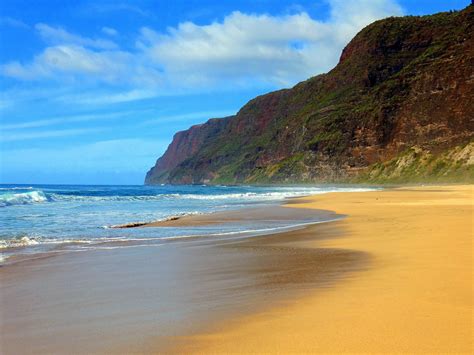 Polihale Beach Hawaiis Most Secluded And Beautiful