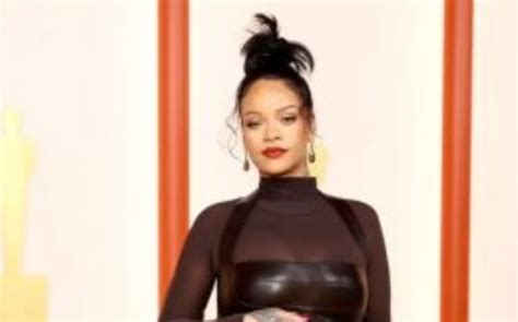 police arrest man who invaded rihanna s house to propose to her