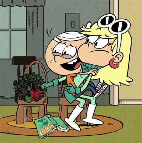 The Loud House Lincoln And Leni Hold Up Like Hug By Bart Toons On