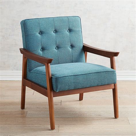 Add a lovely accent to your home with this bright blue lounge chair. 20 Unique Comfy Lounge Chairs for Bedroom | Findzhome