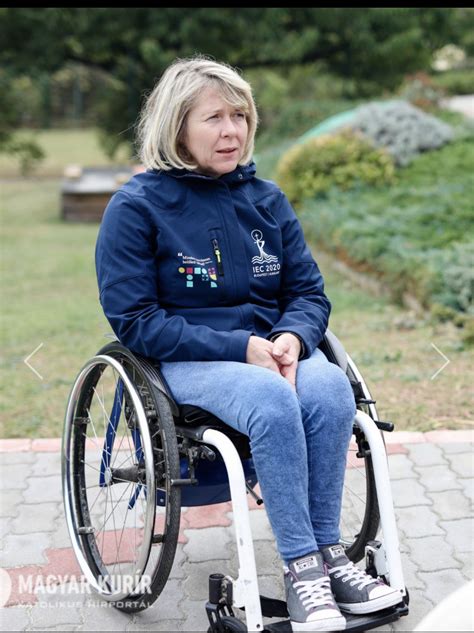 Paraplegic Wheelchair Wheels Women Woman