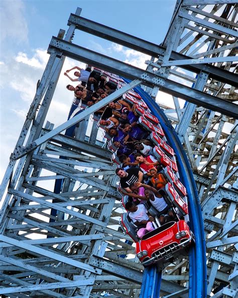 Ride It Out 🌀 [twisted Cyclone Six Flags Over Georgia] R Rollercoasters