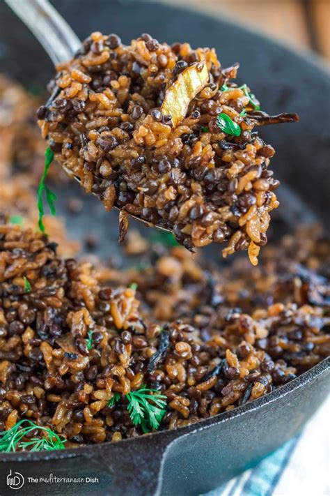 This is a good, healthy recipe that is a cinch to make. Mujadara: lentils and rice | The Mediterranean Dish. The ...