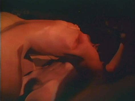 Annette Haven Nua Em O Mundo Do Sexo