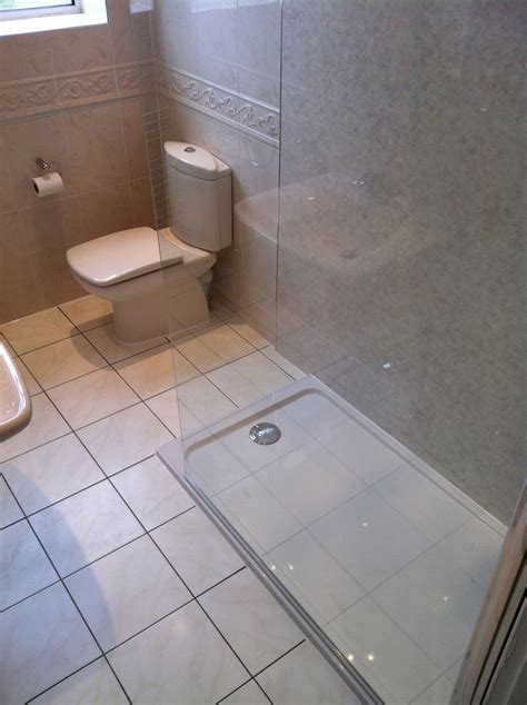 Tiktok user finds a secret room behind her bathroom wall | candyman. Adapted bathroom for mobility | Buchanan Bathrooms